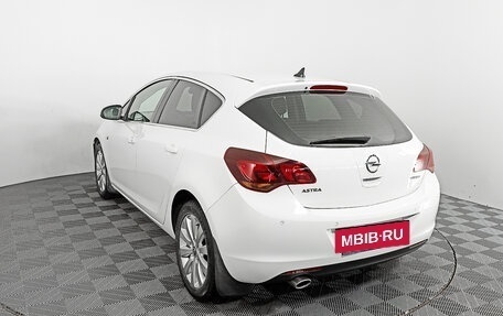 Opel Astra J, 2011 год, 649 000 рублей, 11 фотография