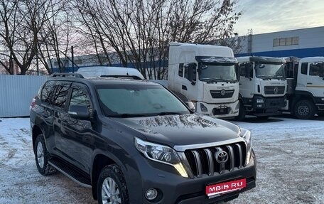 Toyota Land Cruiser Prado 150 рестайлинг 2, 2016 год, 4 750 000 рублей, 1 фотография