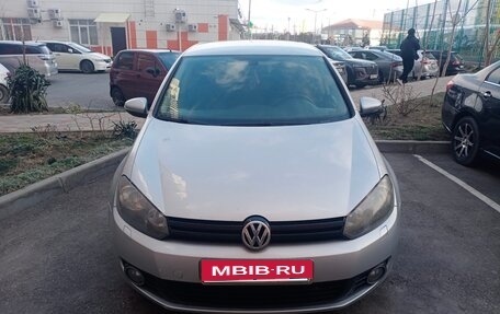 Volkswagen Golf VI, 2011 год, 1 200 000 рублей, 2 фотография