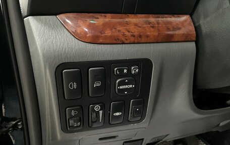Toyota Land Cruiser Prado 120 рестайлинг, 2006 год, 2 247 000 рублей, 23 фотография