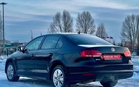 Volkswagen Jetta VI, 2014 год, 1 090 000 рублей, 3 фотография