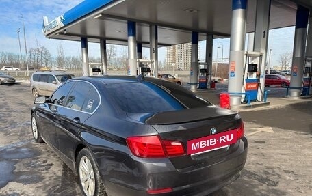 BMW 5 серия, 2012 год, 2 130 000 рублей, 2 фотография