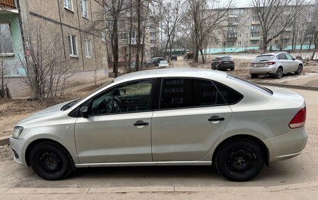 Volkswagen Polo VI (EU Market), 2010 год, 600 000 рублей, 10 фотография