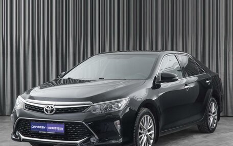 Toyota Camry, 2017 год, 2 490 000 рублей, 5 фотография