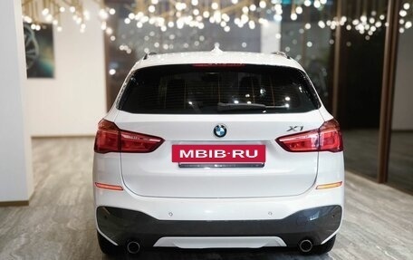 BMW X1, 2018 год, 3 100 000 рублей, 10 фотография