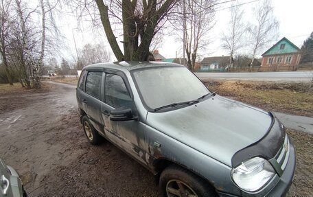 Chevrolet Niva I рестайлинг, 2005 год, 250 000 рублей, 4 фотография