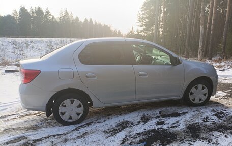 Renault Logan II, 2015 год, 580 000 рублей, 8 фотография