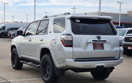 Toyota 4Runner V, 2022 год, 8 789 000 рублей, 3 фотография