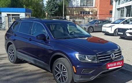 Volkswagen Tiguan II, 2020 год, 2 400 000 рублей, 8 фотография