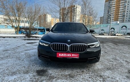 BMW 5 серия, 2021 год, 4 400 000 рублей, 1 фотография