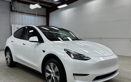 Tesla Model Y I, 2022 год, 5 684 000 рублей, 3 фотография