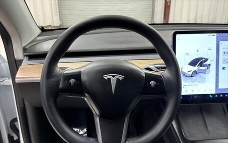 Tesla Model Y I, 2022 год, 5 684 000 рублей, 9 фотография