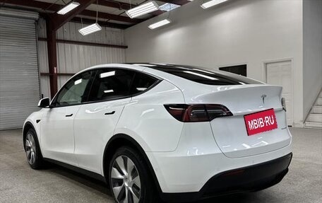 Tesla Model Y I, 2022 год, 5 684 000 рублей, 4 фотография