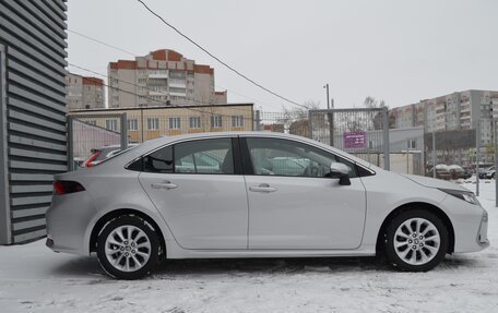 Toyota Corolla, 2021 год, 2 249 000 рублей, 8 фотография