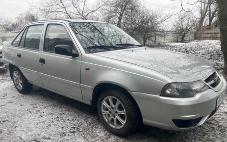 Daewoo Nexia I рестайлинг, 2013 год, 330 000 рублей, 1 фотография