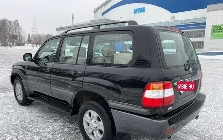 Toyota Land Cruiser 100 рестайлинг 2, 2007 год, 4 055 000 рублей, 6 фотография