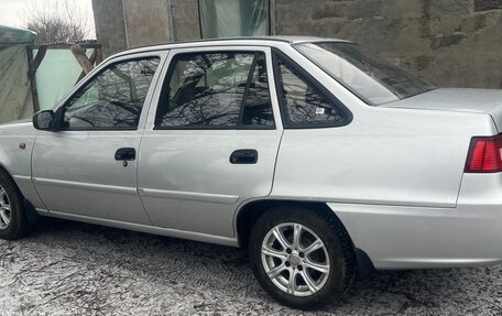 Daewoo Nexia I рестайлинг, 2013 год, 330 000 рублей, 4 фотография