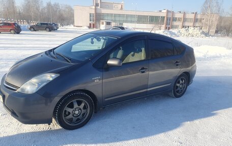 Toyota Prius, 2008 год, 970 000 рублей, 2 фотография