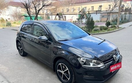 Volkswagen Golf VII, 2014 год, 1 370 000 рублей, 36 фотография