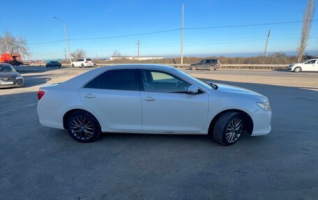 Toyota Camry, 2014 год, 1 850 000 рублей, 4 фотография