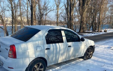 Renault Logan I, 2014 год, 420 000 рублей, 3 фотография