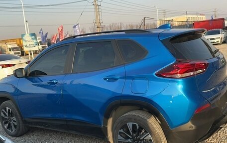 Chevrolet Tracker, 2022 год, 1 300 000 рублей, 8 фотография