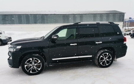 Toyota Land Cruiser 200, 2010 год, 3 850 000 рублей, 10 фотография