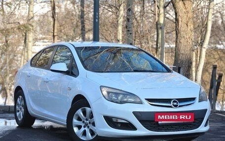 Opel Astra J, 2014 год, 680 000 рублей, 3 фотография