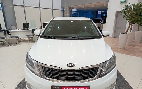 KIA Rio III рестайлинг, 2014 год, 860 000 рублей, 6 фотография