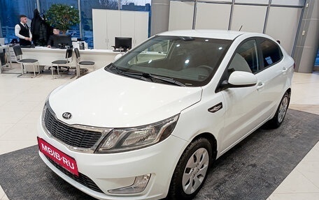 KIA Rio III рестайлинг, 2014 год, 860 000 рублей, 5 фотография