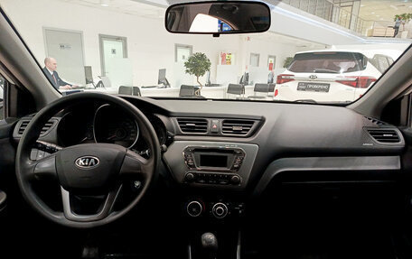 KIA Rio III рестайлинг, 2014 год, 860 000 рублей, 18 фотография