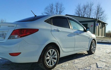 Hyundai Solaris II рестайлинг, 2013 год, 900 000 рублей, 10 фотография