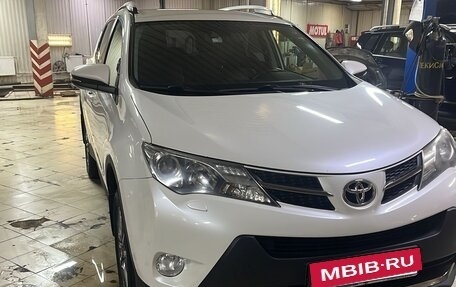 Toyota RAV4, 2013 год, 2 600 000 рублей, 6 фотография