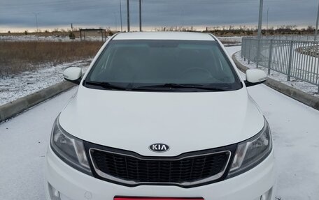 KIA Rio III рестайлинг, 2014 год, 900 000 рублей, 1 фотография