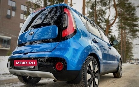 KIA Soul II рестайлинг, 2018 год, 2 300 000 рублей, 22 фотография