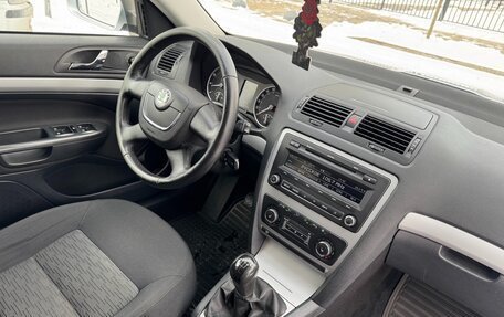 Skoda Octavia, 2012 год, 895 000 рублей, 23 фотография