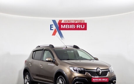 Renault Sandero II рестайлинг, 2018 год, 1 199 000 рублей, 2 фотография