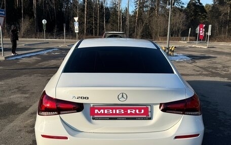 Mercedes-Benz A-Класс, 2019 год, 2 900 000 рублей, 4 фотография