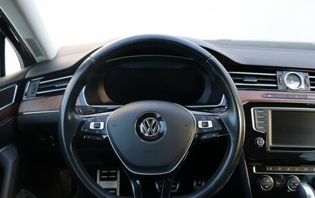 Volkswagen Passat B8 рестайлинг, 2017 год, 2 379 000 рублей, 14 фотография