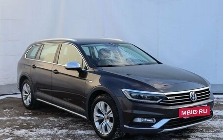 Volkswagen Passat B8 рестайлинг, 2017 год, 2 379 000 рублей, 3 фотография