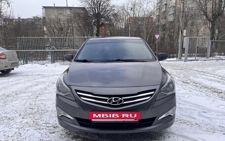 Hyundai Solaris II рестайлинг, 2014 год, 980 000 рублей, 2 фотография