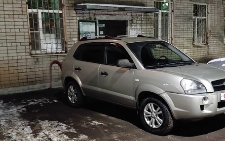 Hyundai Tucson III, 2008 год, 800 000 рублей, 9 фотография