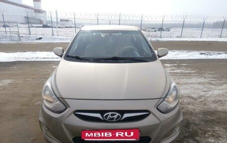 Hyundai Solaris II рестайлинг, 2012 год, 749 000 рублей, 6 фотография