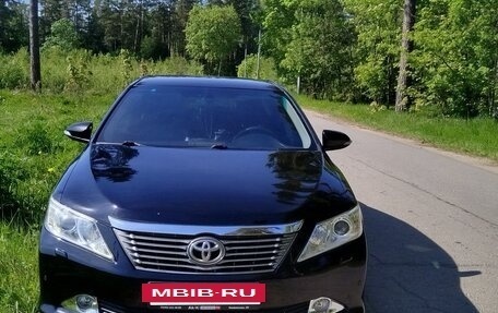 Toyota Camry, 2012 год, 2 100 000 рублей, 6 фотография