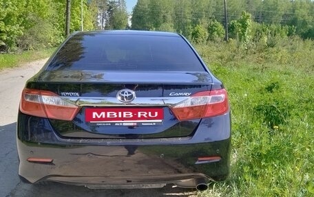 Toyota Camry, 2012 год, 2 100 000 рублей, 12 фотография