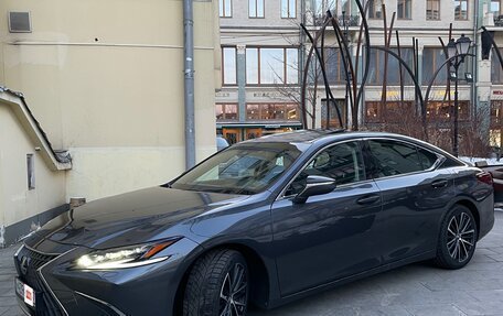 Lexus ES VII, 2021 год, 4 900 000 рублей, 1 фотография