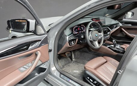 BMW 5 серия, 2022 год, 11 800 000 рублей, 10 фотография