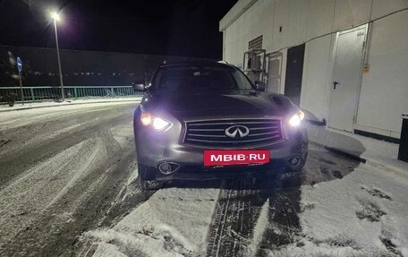 Infiniti FX II, 2012 год, 1 650 000 рублей, 2 фотография