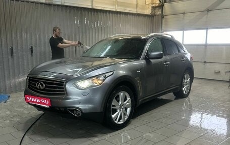 Infiniti FX II, 2012 год, 1 650 000 рублей, 6 фотография