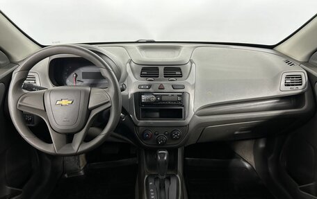 Chevrolet Cobalt II, 2014 год, 800 000 рублей, 7 фотография